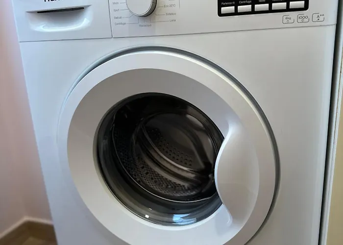Ostiense - San Paolo Garbatella - Universita 3 *